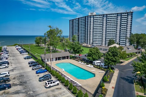 Outdoor Pool and Sun Deck at Harbor Crest Apartments, Euclid, Ohio