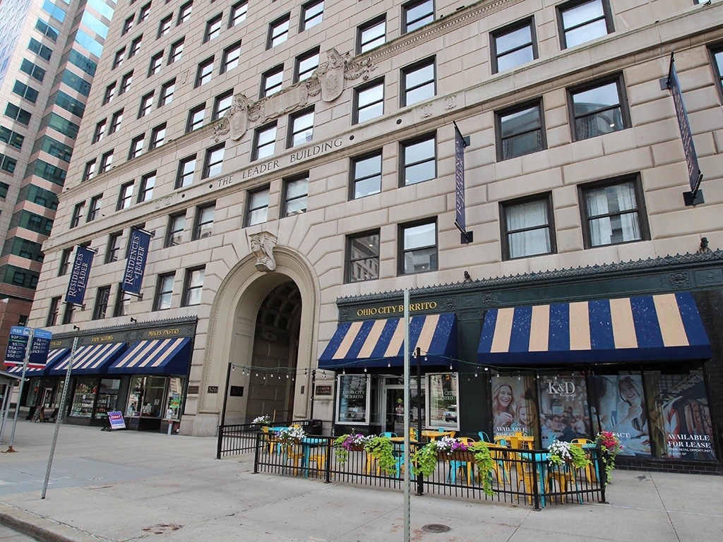 Residences At Leader