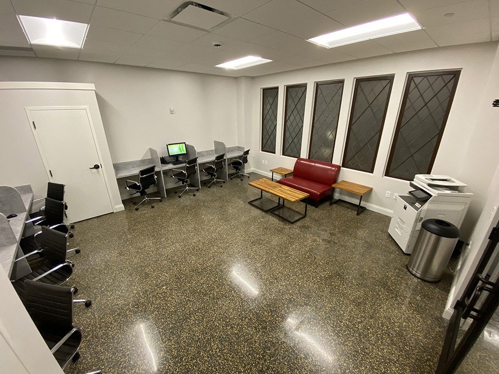 Residences At Leader