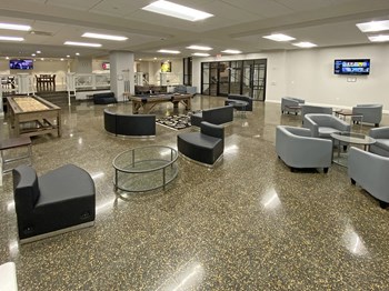 Residences at Leader Party Room - Photo Gallery 16
