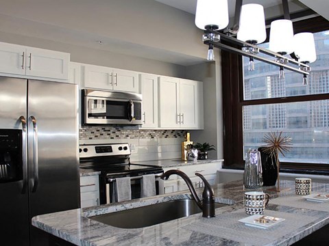 Granite Countertops at Residences at Leader, Cleveland, OH, 44114