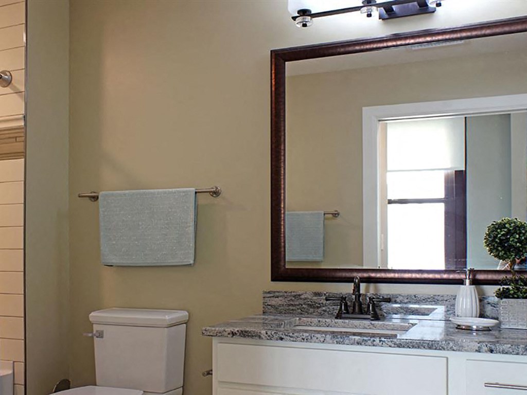 Residences At Leader