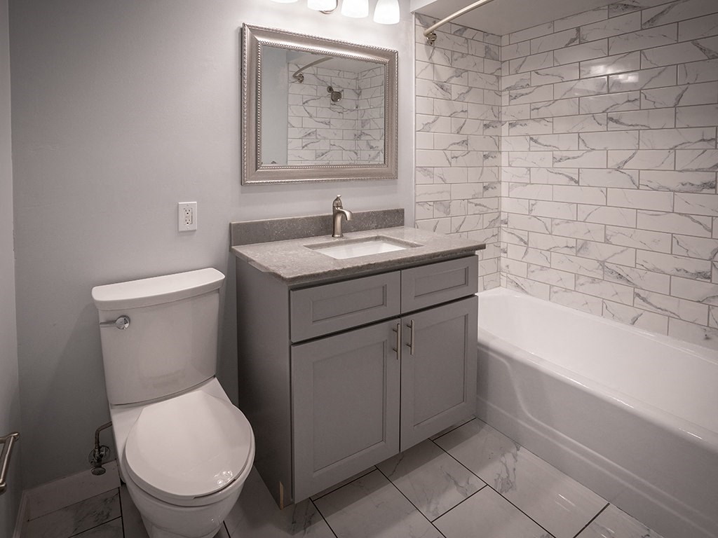 3B2.5B Penthouse #602 - Bathroom