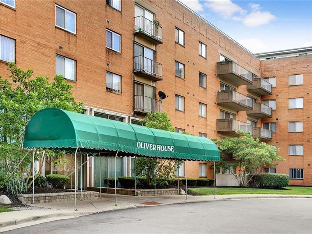 Building Exterior at Oliver House Apartments in Shaker Heights, OH