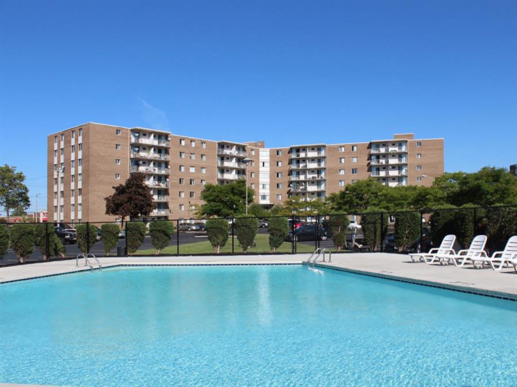 Sparkling Outdoor Pool Sparkling Outdoor Pool at Trinity Towers, Bedford Heights