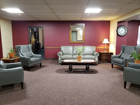 Twinsburg Apartments Lounge 1