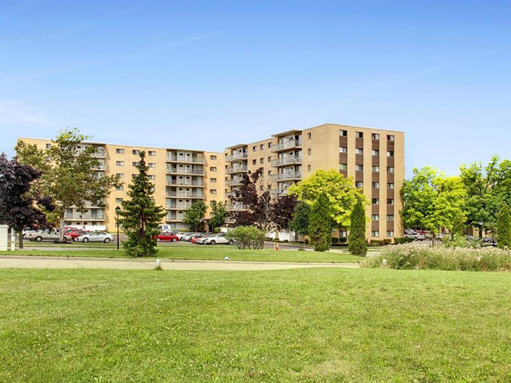 Green Outdoor at Westbrook Village, Ohio