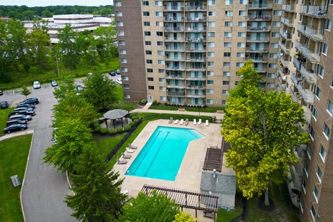27400 Chardon Rd 1-3 Beds Apartment for Rent