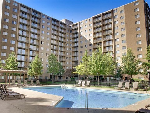 Outdoor Pool at Willoughby Hills Towers Apartments, Willoughby Hills, OH 44092