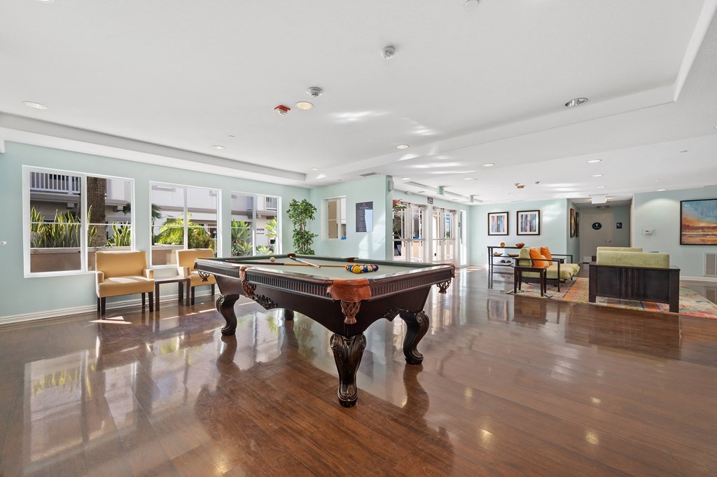 additional photo for property listing at sprawling villa in the prague west district prague,