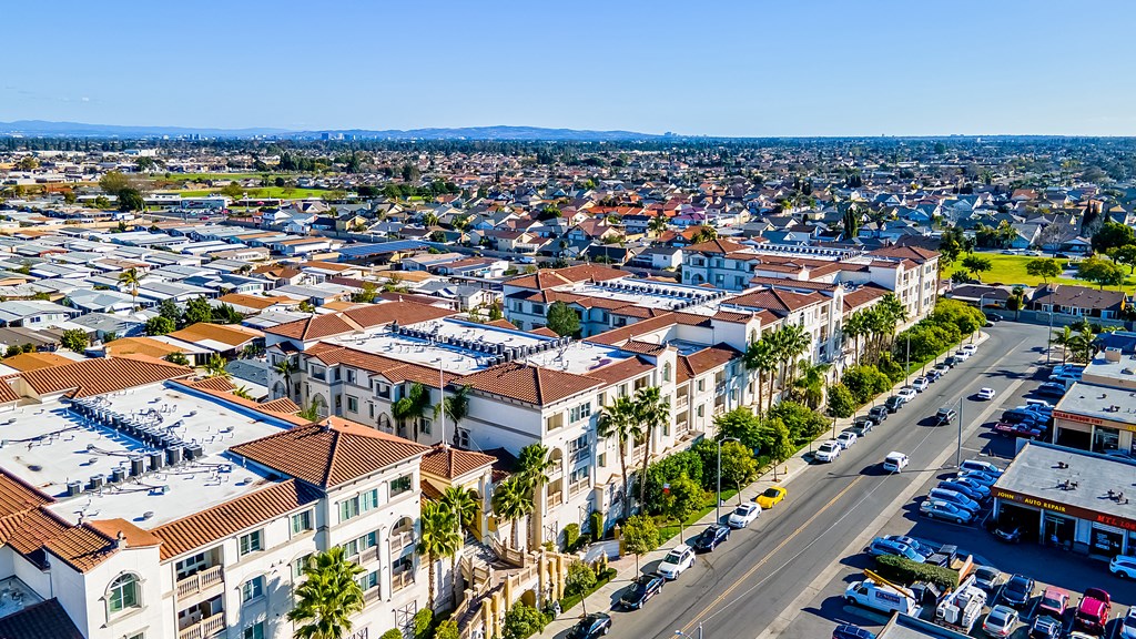 an aerial view of the city of encinitas