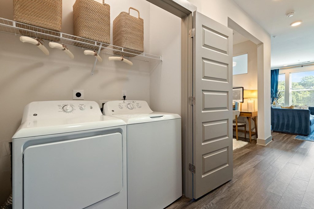 Full Size Washer and Dryer