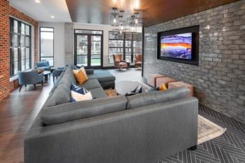 The Line clubroom - Photo Gallery 3