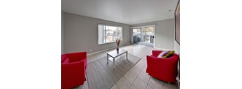 1828 28th Ave - 2br