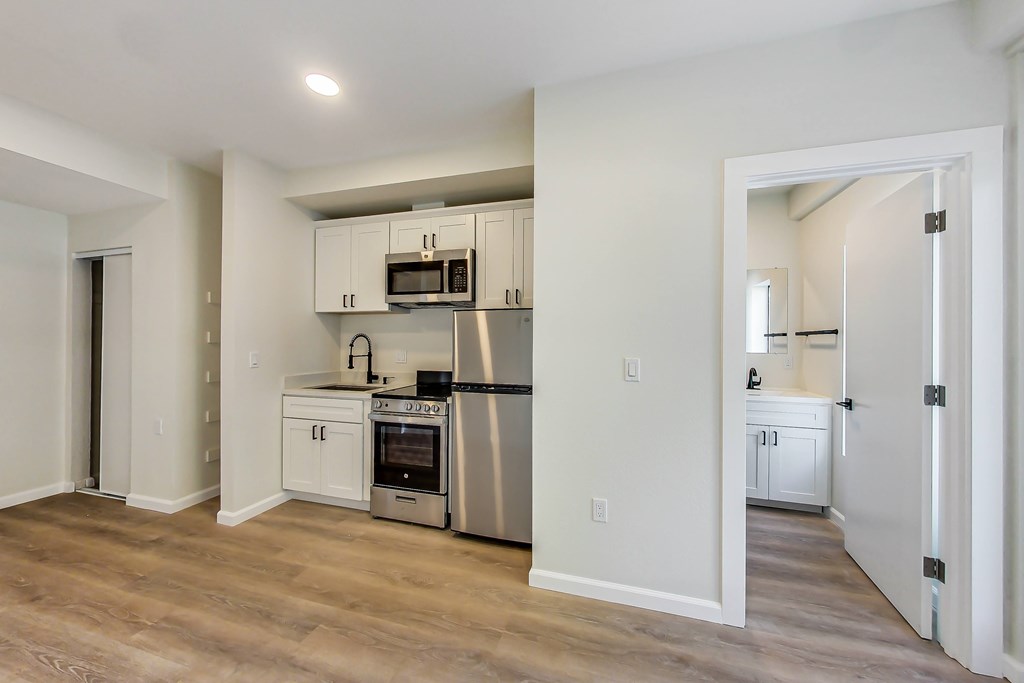 1722 27th Ave 1722 27th Ave