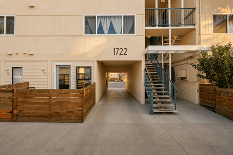1722 27Th Avenue Studio-2 Beds Apartment for Rent