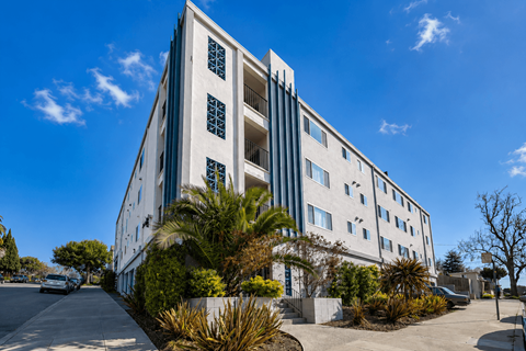 1002-1008 E 23Rd Street Studio-2 Beds Apartment for Rent