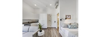 813 6th Ave Unit D