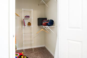 Oversized Walk-In Closets