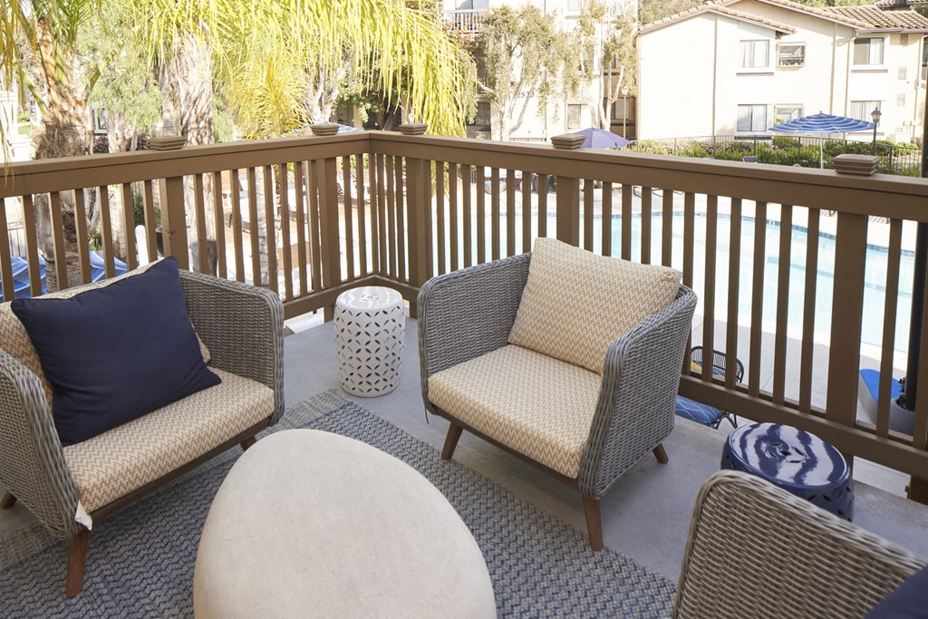 Courtyard at The Knolls, Thousand Oaks, California