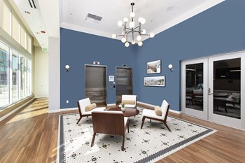 Elevators and seating area - Photo Gallery 3