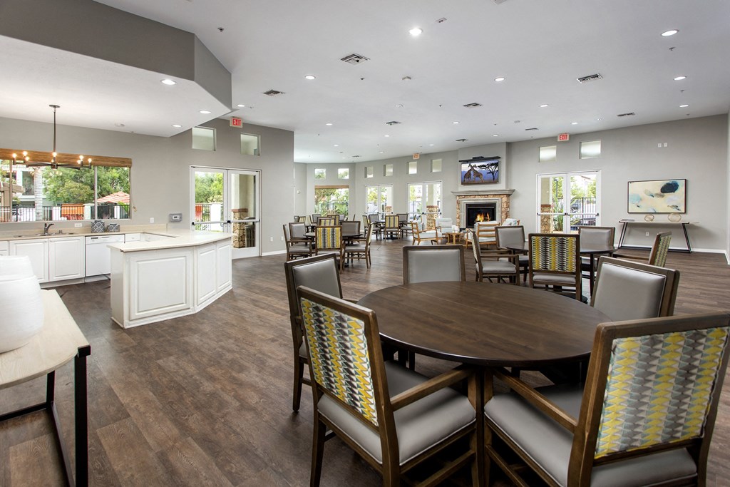 Fountain Glen Terra Vista community area