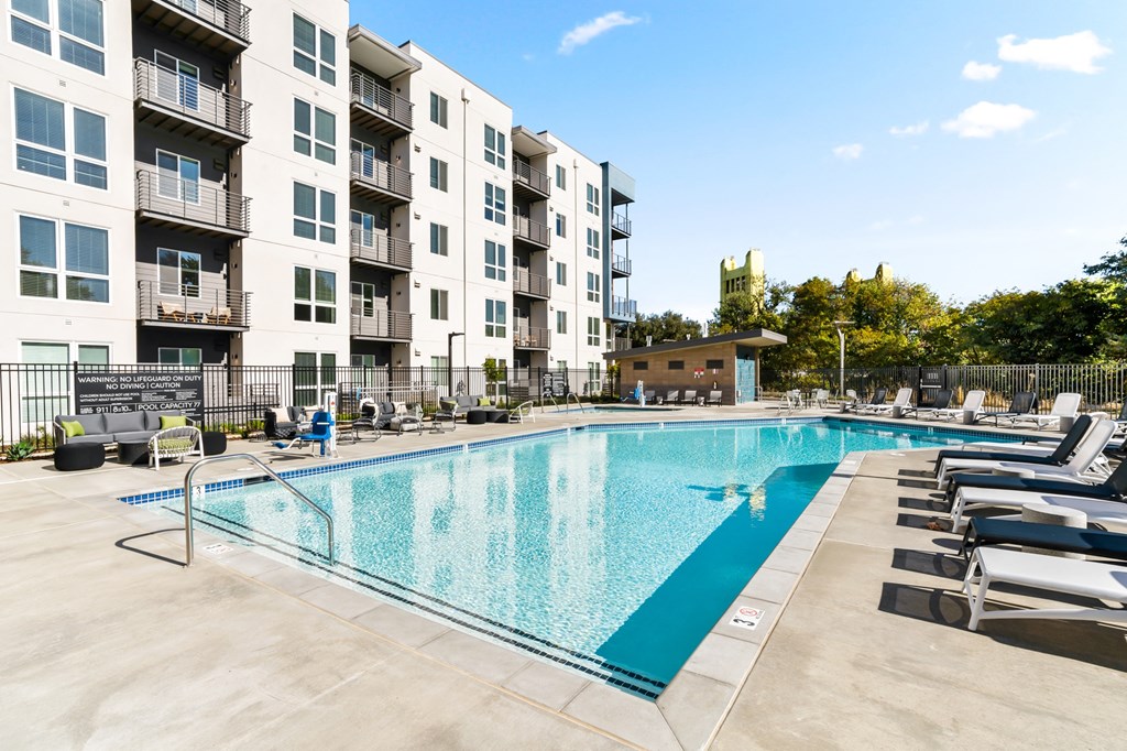 Pool w/ Lounge Seating