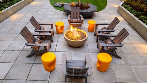 Courtyard lounge seating
