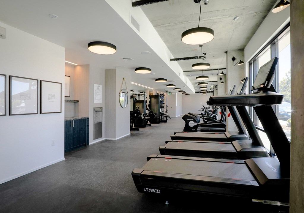 Apartment Brooklyn Basin Oakland CA - Artizan - Large Fitness Center With Treadmills, Ellipticals, and Other Various Exercise Machines