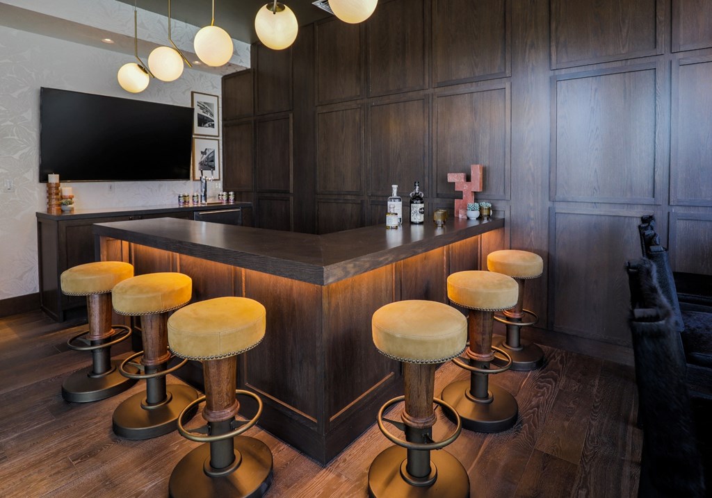 artizan club lounge with bar style seating