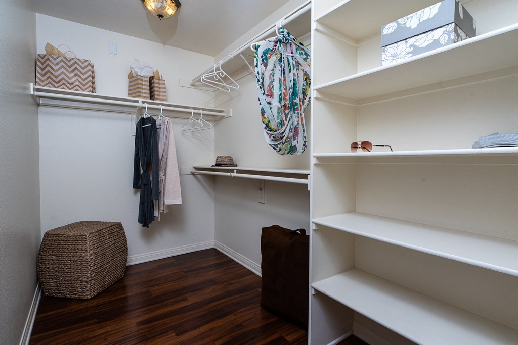Walk in closet