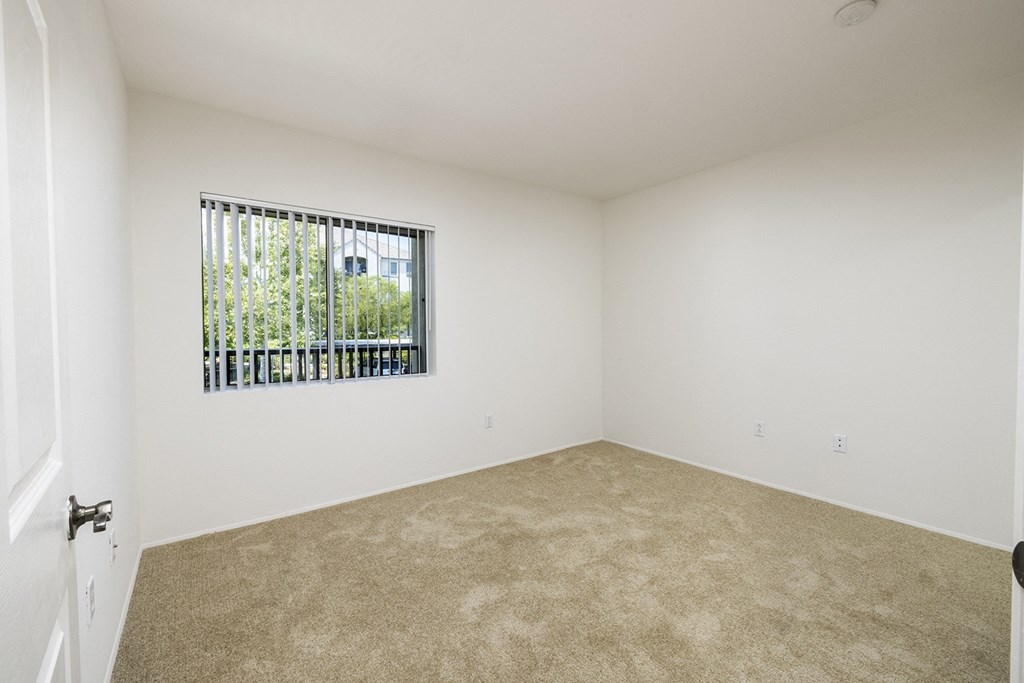 Beautiful Bright Bedroom With Wide Windows at 55+ FountainGlen Stevenson Ranch, Stevenson Ranch