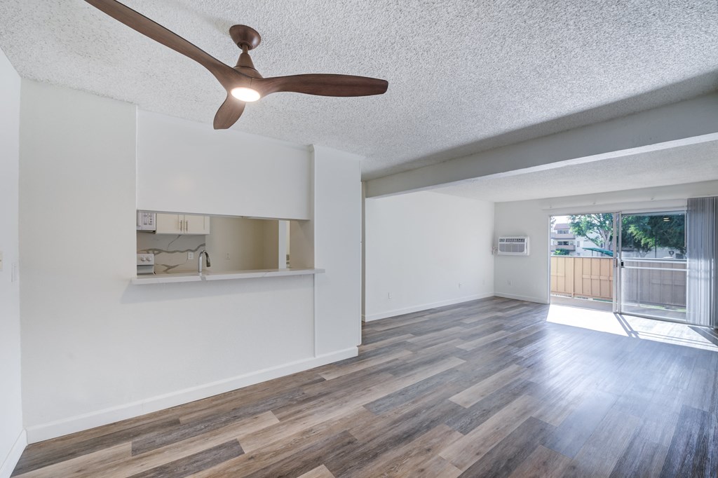 Pico Rivera - Unfurnished Living Room