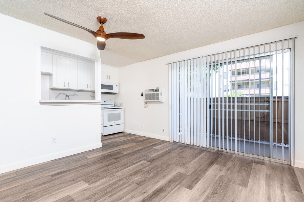 Kitchen and living room