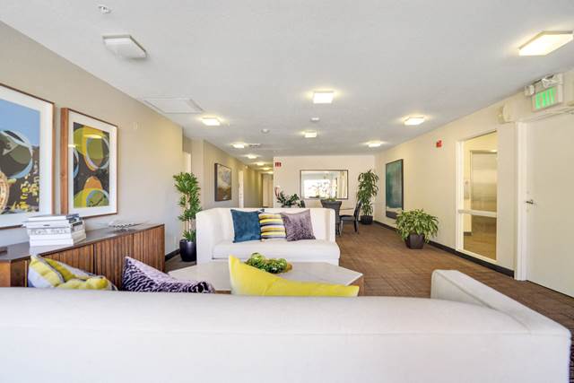 1-bedroom apartment at Americana Apartments in Mountain View, CA