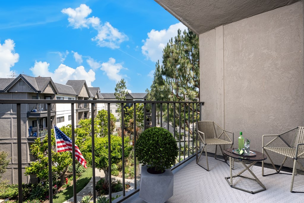 55+ FG Goldenwest Classic Apartment Patio Model