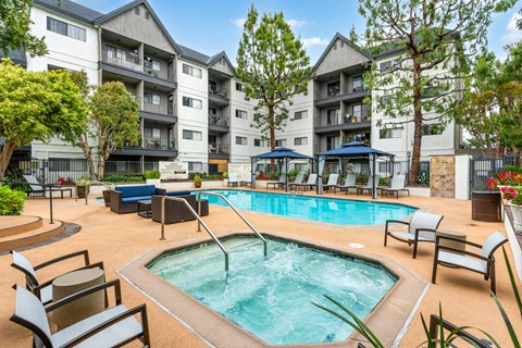 Pool and spa at 55+ FountainGlen Goldenwest, Westminster, CA