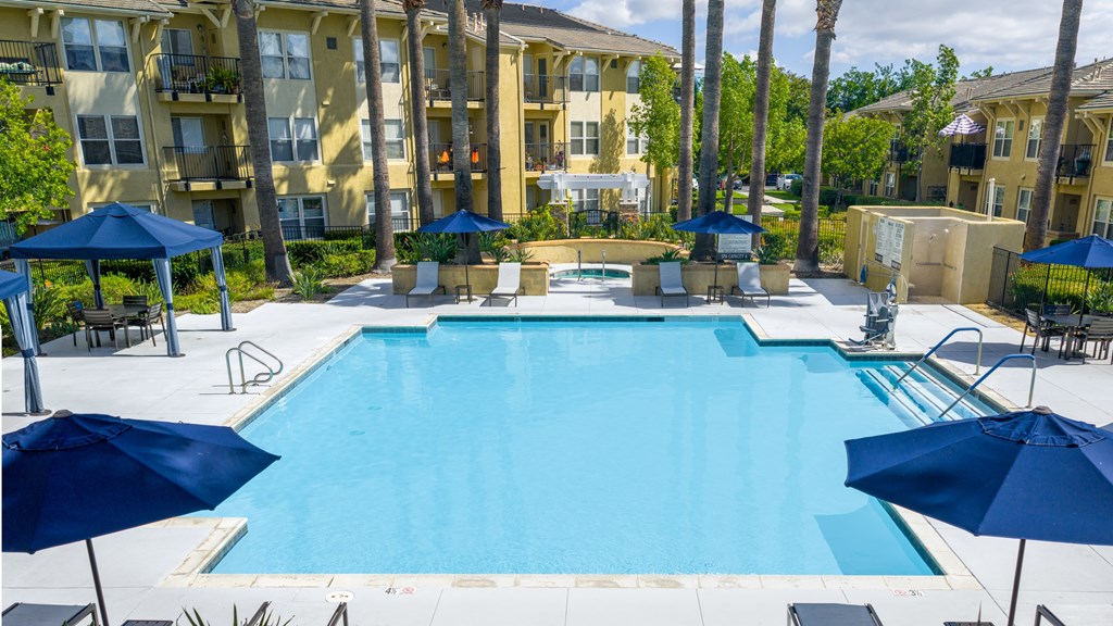 Swimming pool at 55+ FountainGlen Temecula, Temecula