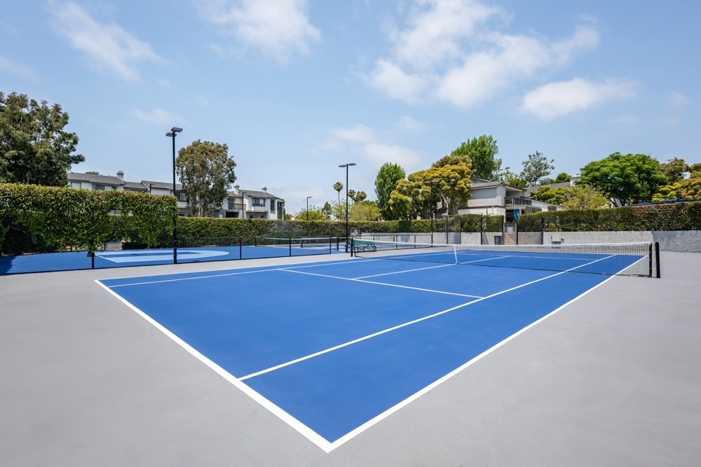 Large Tennis Court at Harbor Pointe, California, 92629