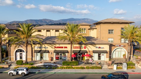 A building with a spa and restaurant on the ground floor and a hotel on the upper floor.