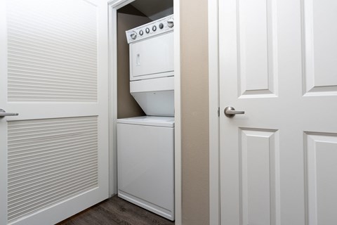 the enclave at homecoming terra vista laundry room