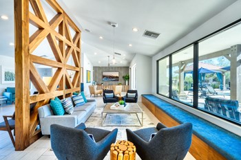 Leasing Lobby - Photo Gallery 2