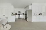 1-bedroom apartment at 422 South Lake Apartments in Los Angeles