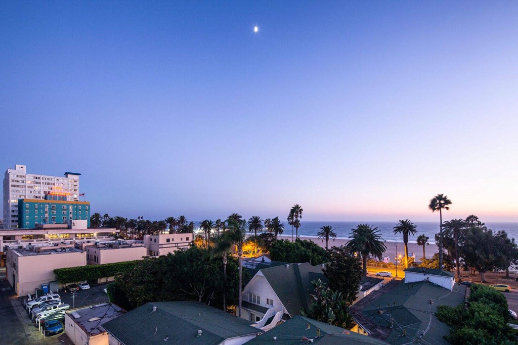 A nighttime view of a cityscape at Chelsea Santa Monica, Santa Monica, CA 90411  