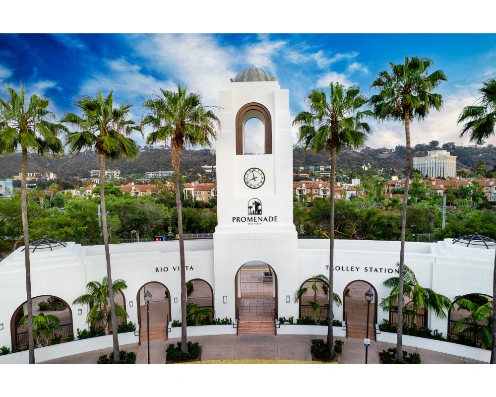 promenade rio vista tower and palm tree landscaping at The Promenade Rio Vista, California, 92108