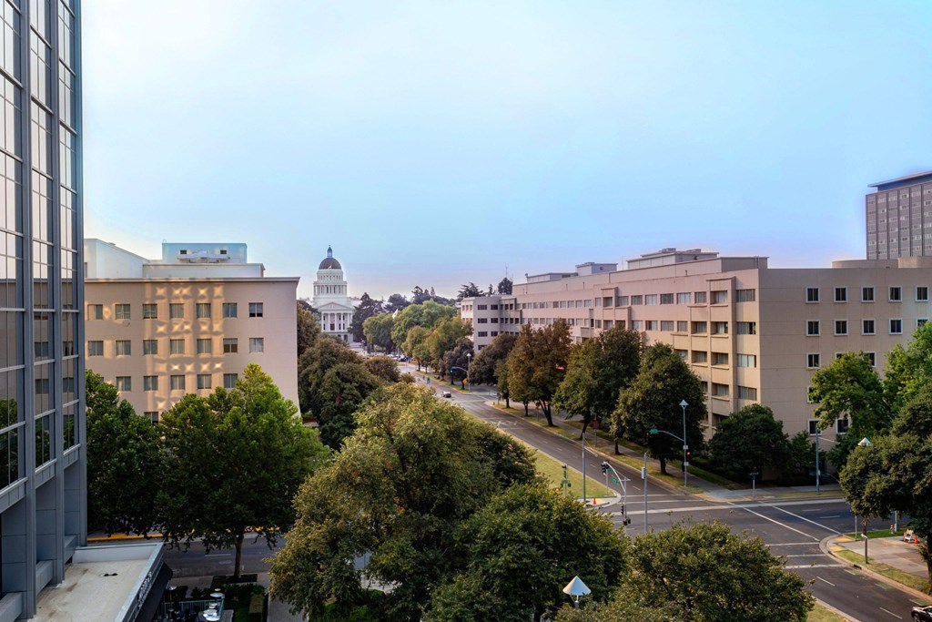 Daytime view of the Capitol building