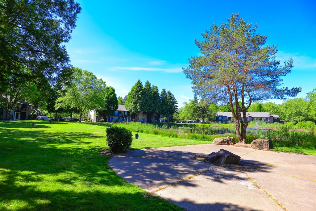 Grass pathway at Woodlake Apartments, Kirkland 98034