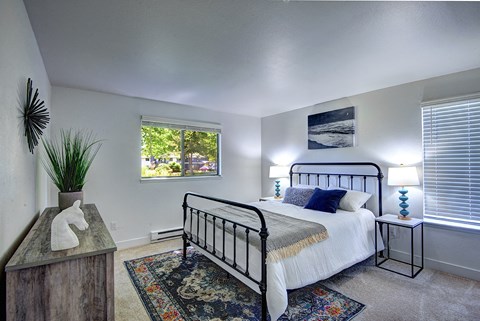 Beautiful Bedroom at Woodlake Apartments, Kirkland, WA 98034