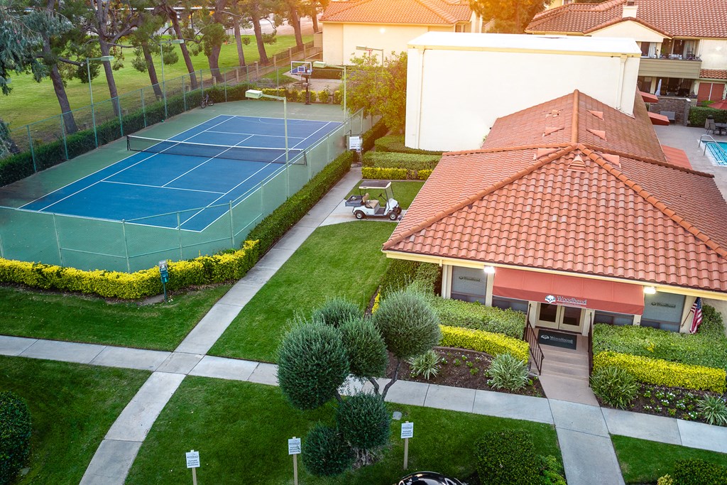 Leasing office and tennis court aerial view