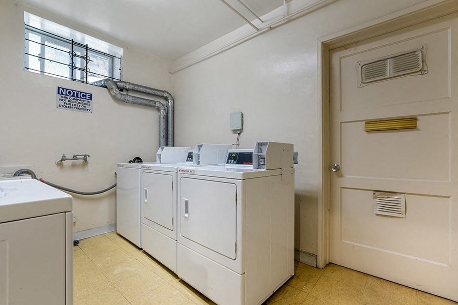 laundry room, the timberline condominiums